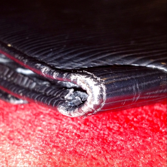 Authentic Louis Vuitton Black Epi Leather Porte Tresor International Wallet - Picture 15 of 16